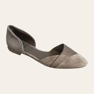 Vince Camuto Issy Taupe Suede D’Orsay Point Toe Flats Size 8. Runs on small side